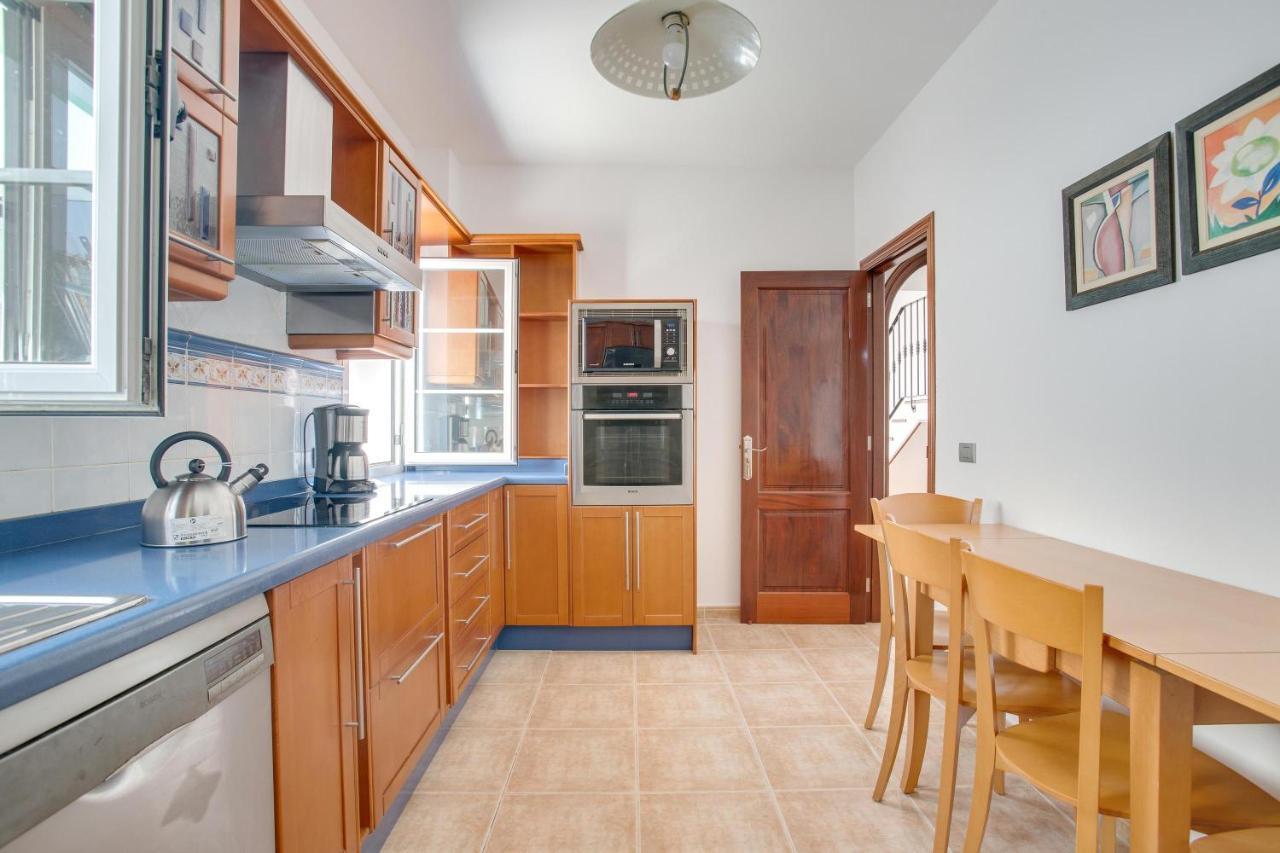Casa Oasis Villa ติอาส ภายนอก รูปภาพ