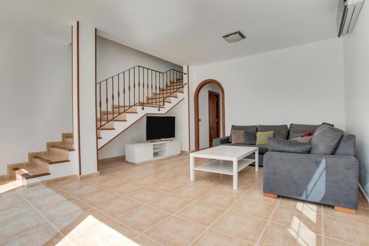 Casa Oasis Villa ติอาส ภายนอก รูปภาพ