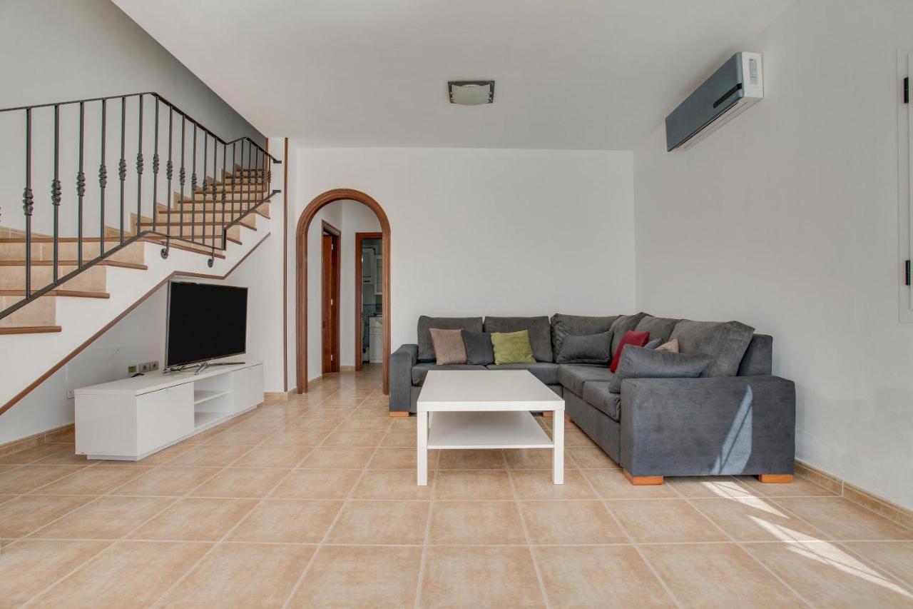 Casa Oasis Villa ติอาส ภายนอก รูปภาพ